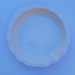 Vintage Red & White3 Scalloped Baking Dish Pie Pan