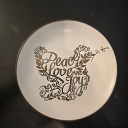 Roscher 'Peace, Love And Joy'  Holiday Collectible Plate SH