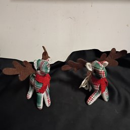Holiday Time Plaid Fabric Reindeer Christmas Ornaments (NM)