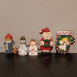 Small Lot Vintage Style Christmas Ornaments (NM)
