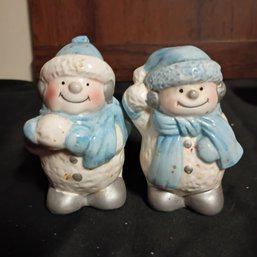Set Of Ceramic Cosmos Gifts Christmas Snowman Couple Salt And Pepper Shakers (NM1)