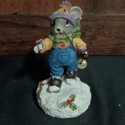 Cute Skiing Mouse Figurine (broken Hand) (NM1)
