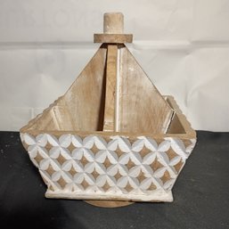 Decorative Wooden Caddy Or Desk Organizer With A Rotating Base And Four Compartments (NM)