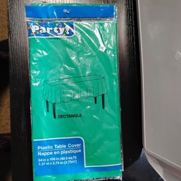 3 Pack 54 Inches By 108 Inches  Green Rectangular Plastic Table Cover (NM)