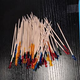 Wooden Frill Toothpicks Used For Cocktails And Appetizers (NM)