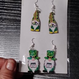 Dangle-style Jewelry Featuring Holiday-themed Gnomes Made From  Wood (NM)