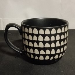 Hand Crafted Old Pottery Company Mug With A Distinctive Black And White Embossed Geometric Pattern (NM)