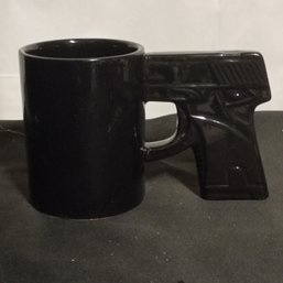 BigMouth Inc. Gun Mug, A Novelty Coffee Cup Featuring A Pistol-shaped Handle (NM)