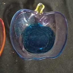 Vintage Blue  KIG Indonesia Glass Apple Bowl (NM)