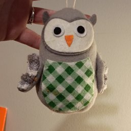 Felt Owl Part Of The Holiday Time Christmas Fabric Woodland Ornament Set (NM)