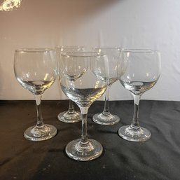 Set Of Clear Glass Wine Goblets By Libbey (NM)