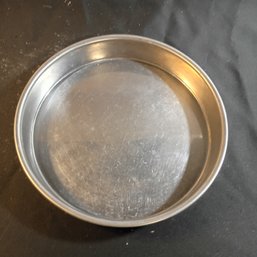 9.5' Round Aluminum Cake Pan (NM)