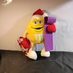 Vintage M&M's Plush Collectible Of The Yellow Character, Produced By Galerie (NM)