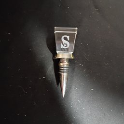 Cypress Home Monogram Letter 'S' Crystal Wine Bottle Stopper (NM)