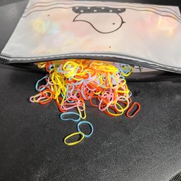 1000 Pcs Small Bright Colored Elastic Rubber Bands, Often Used For Braiding Or Ponytails (NM)