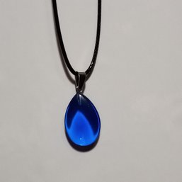 Blue Teardrop-Shaped Pendant On Black Faux Leather Adjustable Cord (NM)