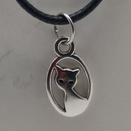 Vintage Style Silver-Toned Cat Charm Necklace W/ A  3-D Cast Pendant On An Adjustable Cord (NM) 2 Of 2