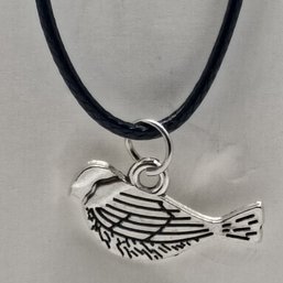 Vintage Style Silver-Toned Bird Charm Necklace W/ A  3-D Cast Pendant On An Adjustable Cord (NM) 3 Of 3