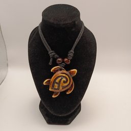 Brown Resin Sea Turtle Pendant Necklace, Crafted From Resin To Mimic Carved Bone Or Coconut Shell (NM)