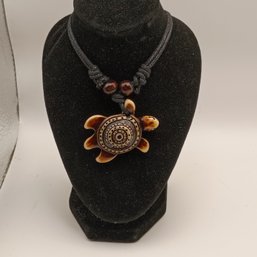 Brown Resin Sea Turtle Pendant Necklace, Crafted From Resin To Mimic Carved Bone Or Coconut Shell (NM)