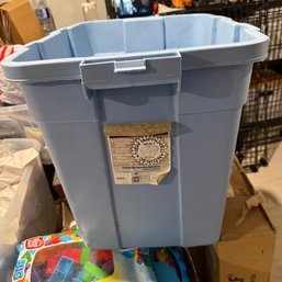 Tucker 19 Gallon Blue Storage Tote Without Lid (Nm)