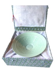 A Very Fine Translucent Korean Celadon Dragon And Phoenix Dish In Box