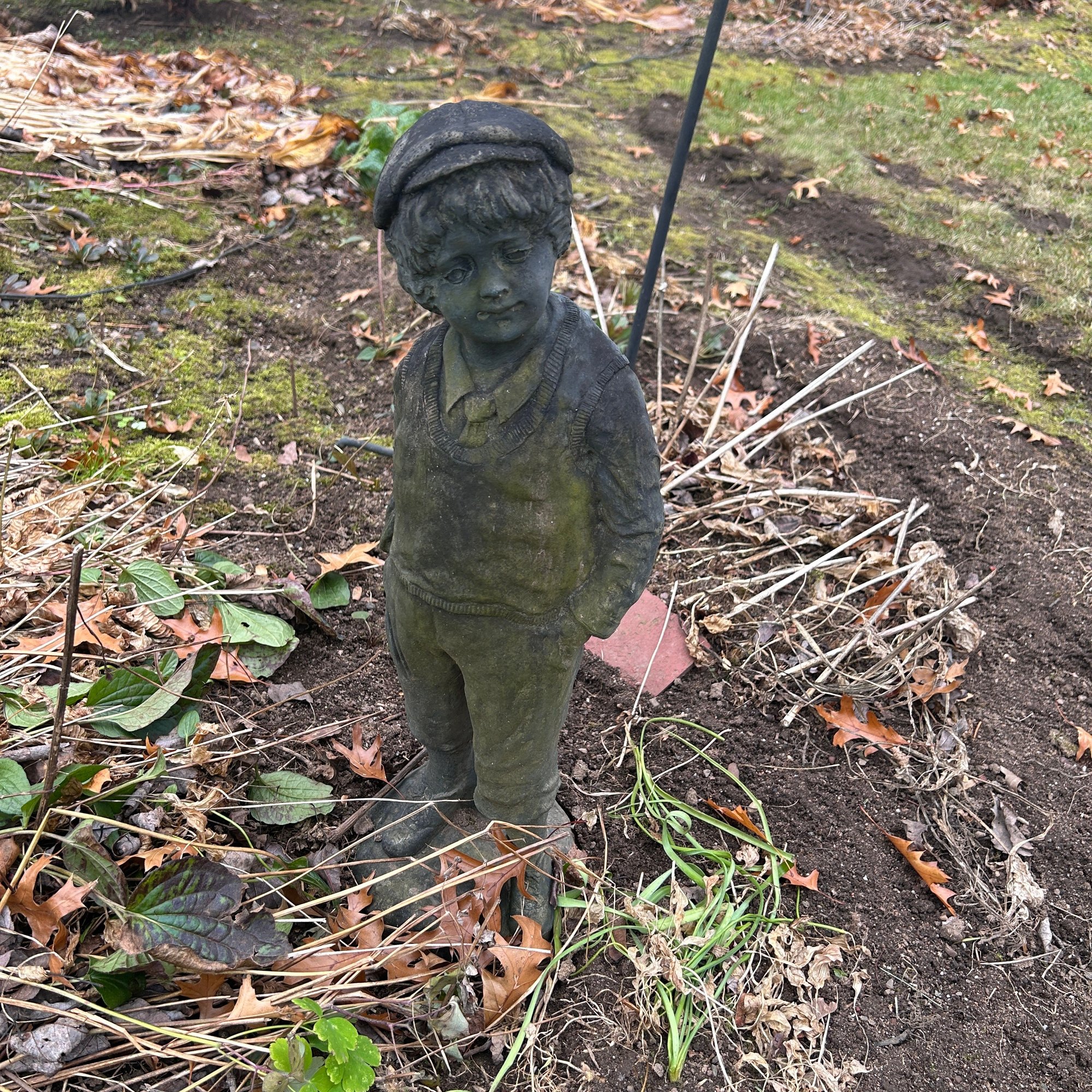 Garden Statue Of A Boy #32213 | Auctionninja.com