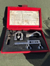 Blue-Point (Snap-on) TF-528-D Double-Flaring Tool Kit Complete W/Case USA