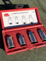 Mac Tools 4-PC Metric Stud Puller Set SR4MA Complete Set In Good Condition