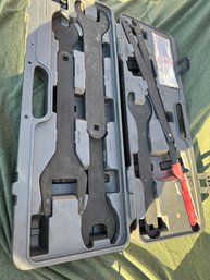 Matco Fan Clutch Service Kit UFC500 With Hard Case Used Good Condition