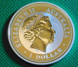 2000 Australia Queen Elizabeth II 1 Ounce Silver Dollar