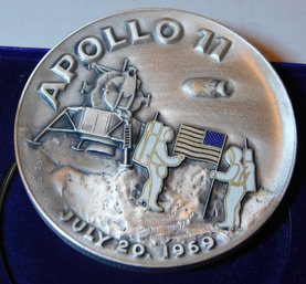 Apollo 11 July 20, 1969 Medalion .999 Fine Silver 6.9 Toz