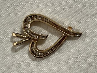 14k Gold Heart Pendant With Diamonds 5g
