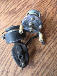 (2) Fishing Reels
