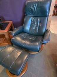Ekornes Stressless Leather Chair In Forest Green - Some Damage