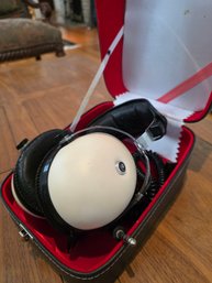 Vintage Pioneer SE-50 Headphones With New Pioneer Box