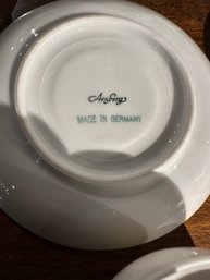 Arzberg Teapot With 7 Cups & Saucers