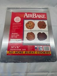 Brand New Air Bake Insulated Cookie Sheet 14 X 16'