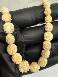 Vintage Carved Ivory Bead Necklace 18'