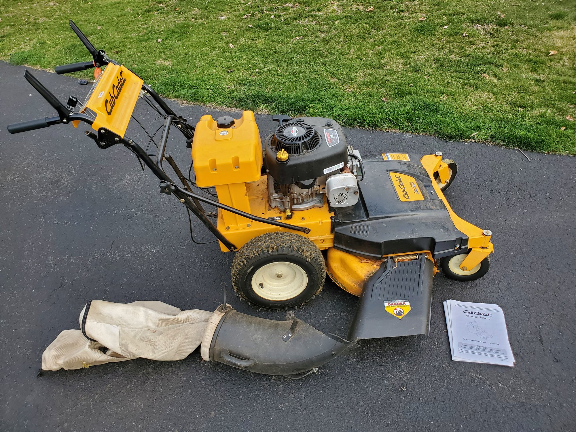 33 Inch Walk Cub Cadet Self Propelled Mower CUB CADET Zero