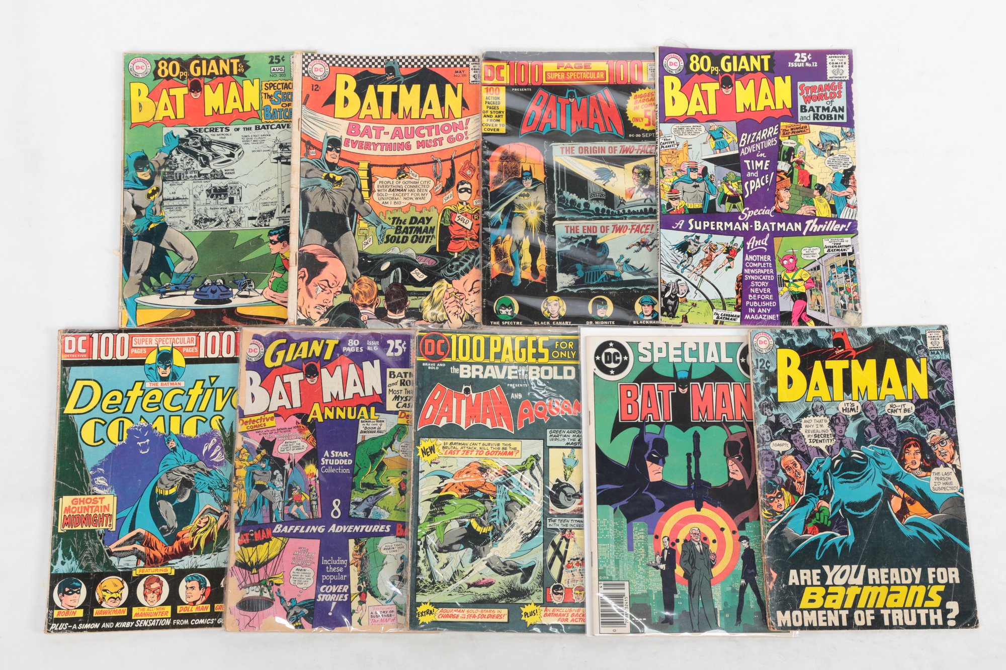 Lot Of Batman And Batman Related Comic Books #200298 | Auctionninja.com