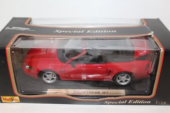 1999 Mustang GT Convertible By Maisto, Special Edition.