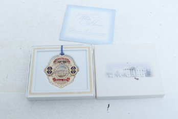 2006 White House Christmas Ornament - In Official Presentation Box With Documents -