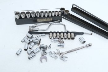 Assorted Craftsman Sockets & Speed Handle Socket Wrench