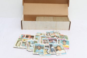 800 Count Box Of Topps 1974-1977 Baseball Cards