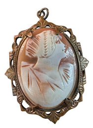 VINTAGE Ornate Shell Cameo Pendant C. 1940s-1950s
