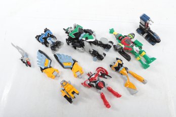 Grouping Of Vintage Power Rangers Figures & Mixed Parts/Pieces