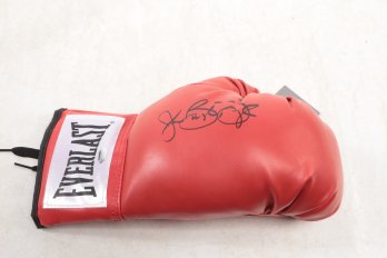 Signed Everlast Boxing Gloves Signed By James Buster Douglas