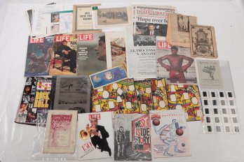 Assorted Vintage Sports Related Ephemera & Magazines
