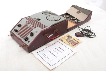 Vintage Tubed WEBSTER 80-1 Wire Recorder In Leather Travel Case